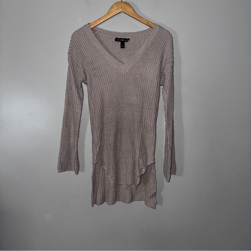 Derek Heart Knit vneck sweater